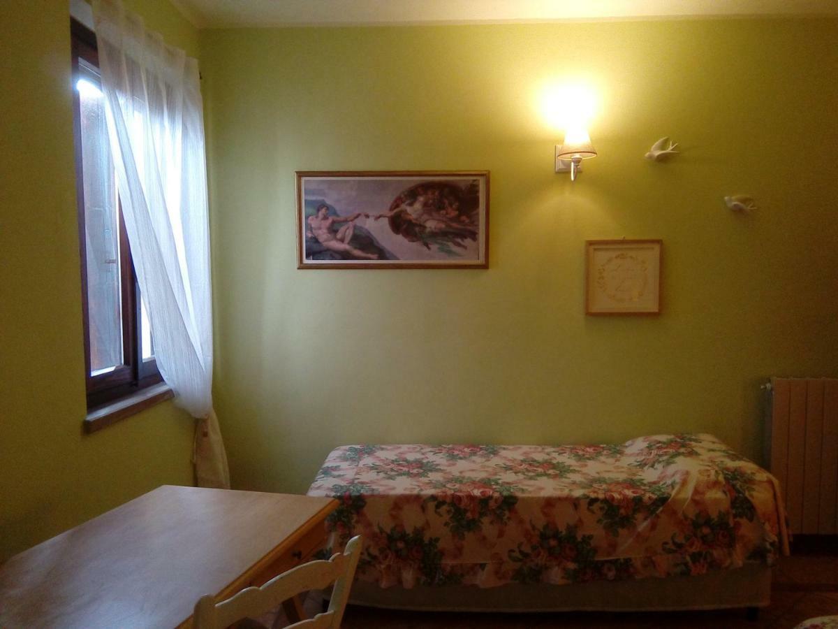Carlo'S Country House Кастелина Маритима Екстериор снимка