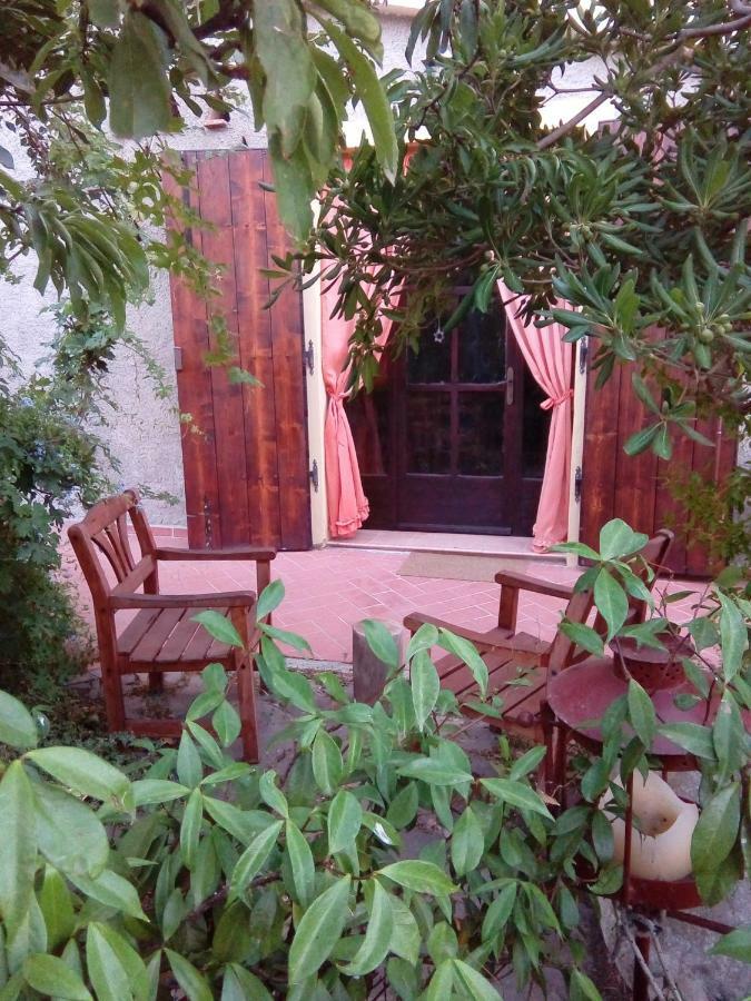Carlo'S Country House Кастелина Маритима Екстериор снимка
